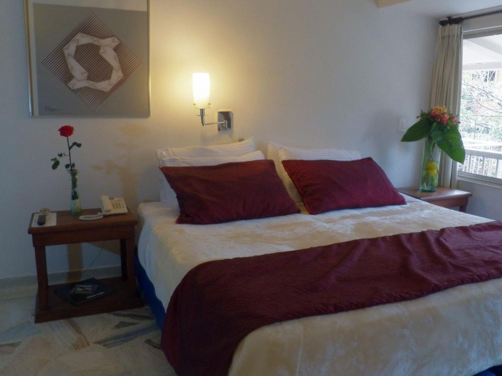 Hotel Casa Santa Monica Norte Cali Exteriör bild